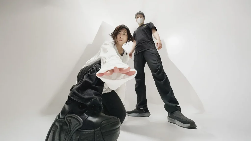 Japansk kultduo blander grindcore, elektronik og pop på Amager