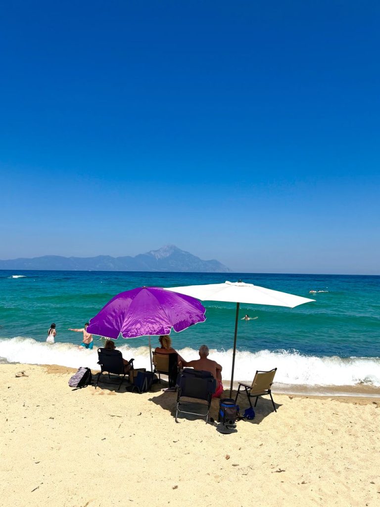 Vi forlænger den danske sommer langt ind i efteråret, blandt andet i Grækenland som her (Halkikidi, Sithonia)