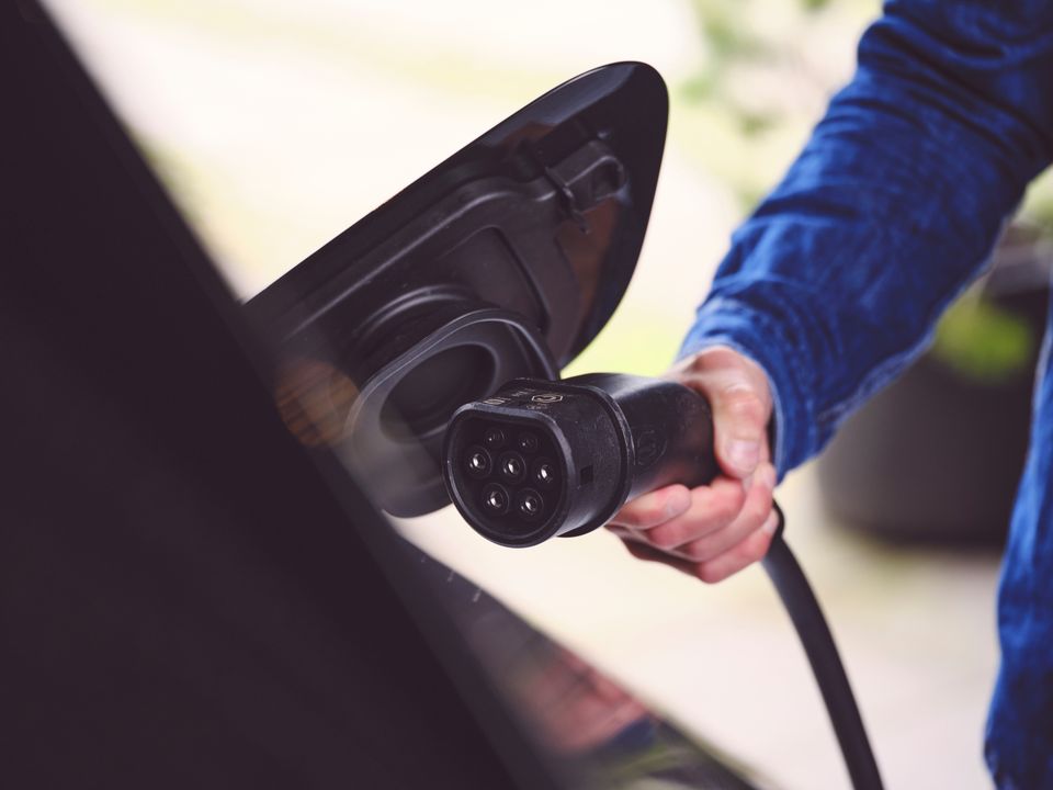 93 procent af elbilisterne oplever det samme: Opladning er billigere end tankning
